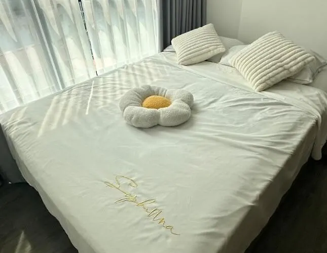 1bed Near Airport Dmk Bts Swimming Pool Gym Monthly Bangkok