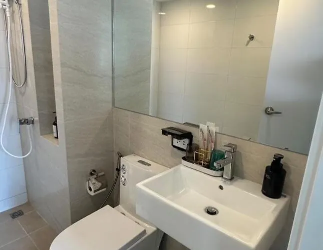 1bed Near Airport Dmk Bts Swimming Pool Gym Monthly Apartment