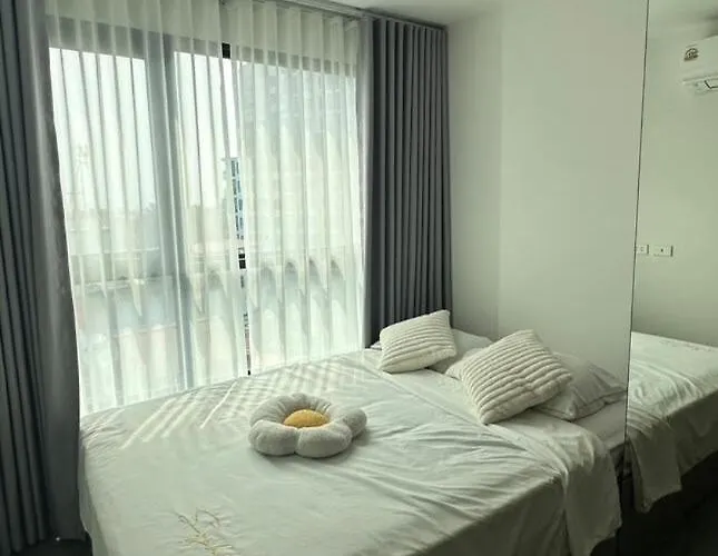 Apartment 1bed Near Airport Dmk Bts Swimming Pool Gym Monthly Bangkok